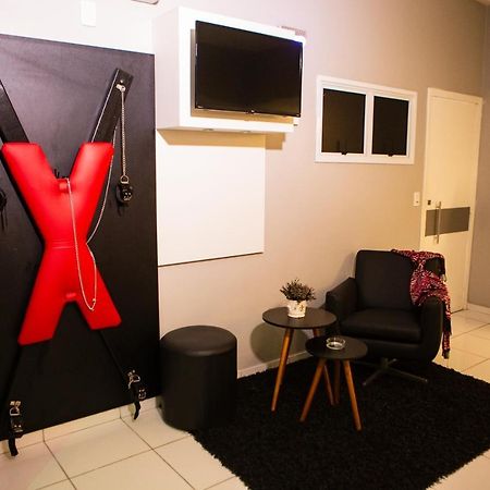 Top Motel クリシウマ エクステリア 写真